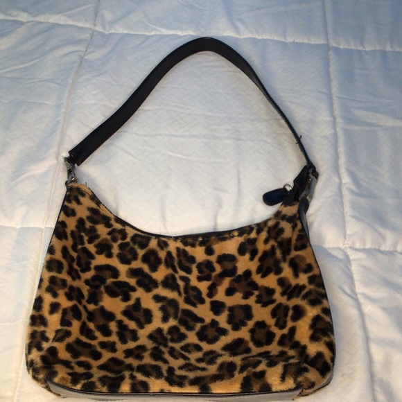 Leopard Print Shoulder Handbag - Picture 5 of 5